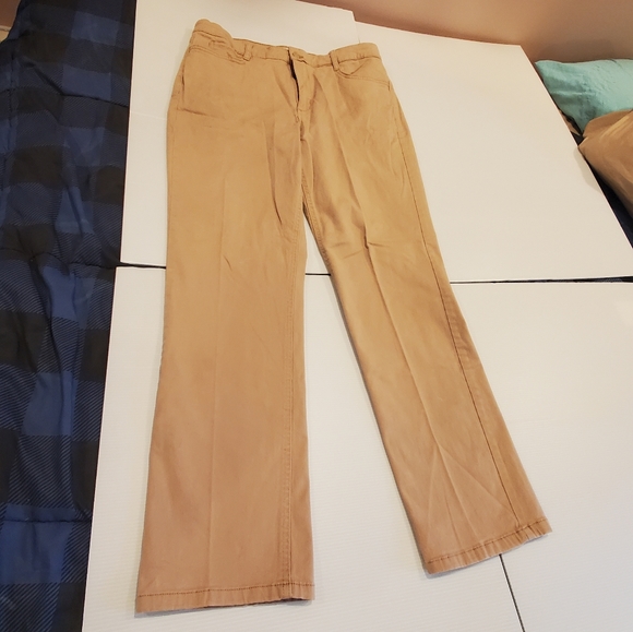 Jones New York  Straight Slimming Beige Jeans size 16 - Picture 8 of 11